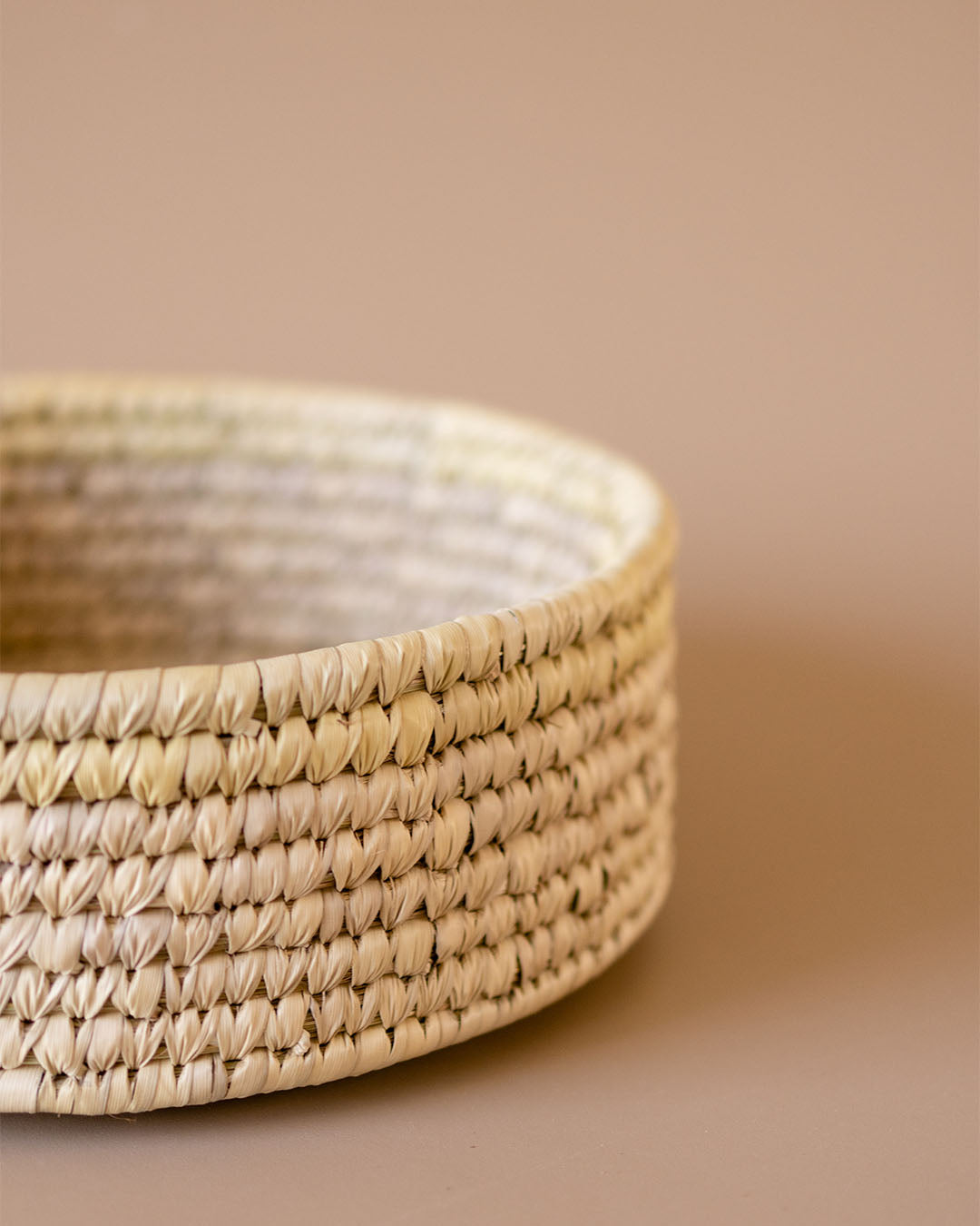 Material: Wicker