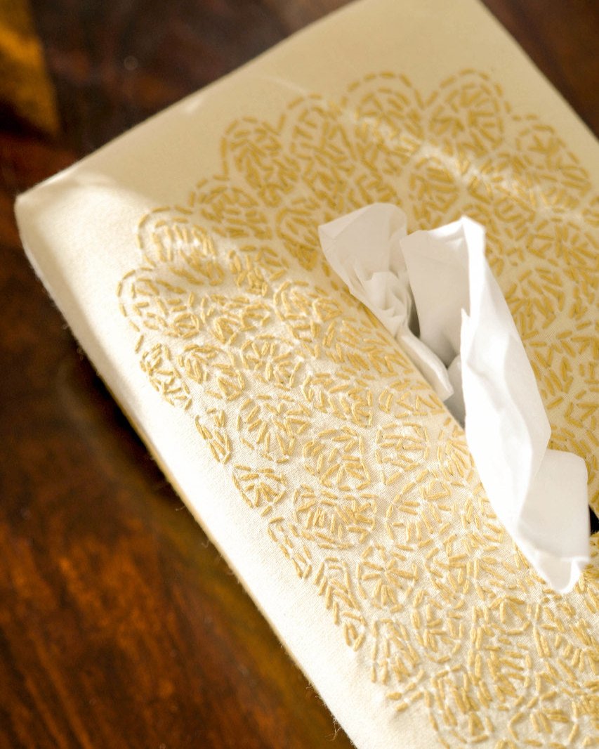 Lucia Tissue Box