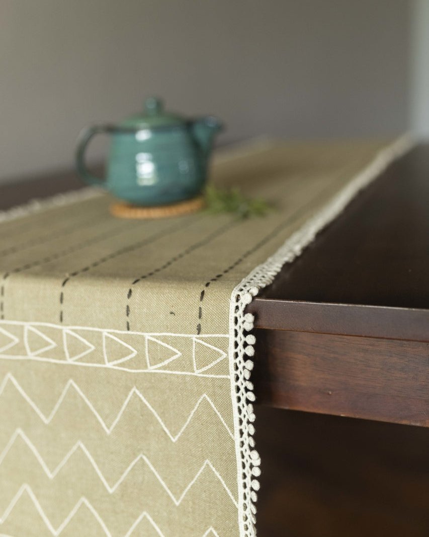 Ferly - Table Runner