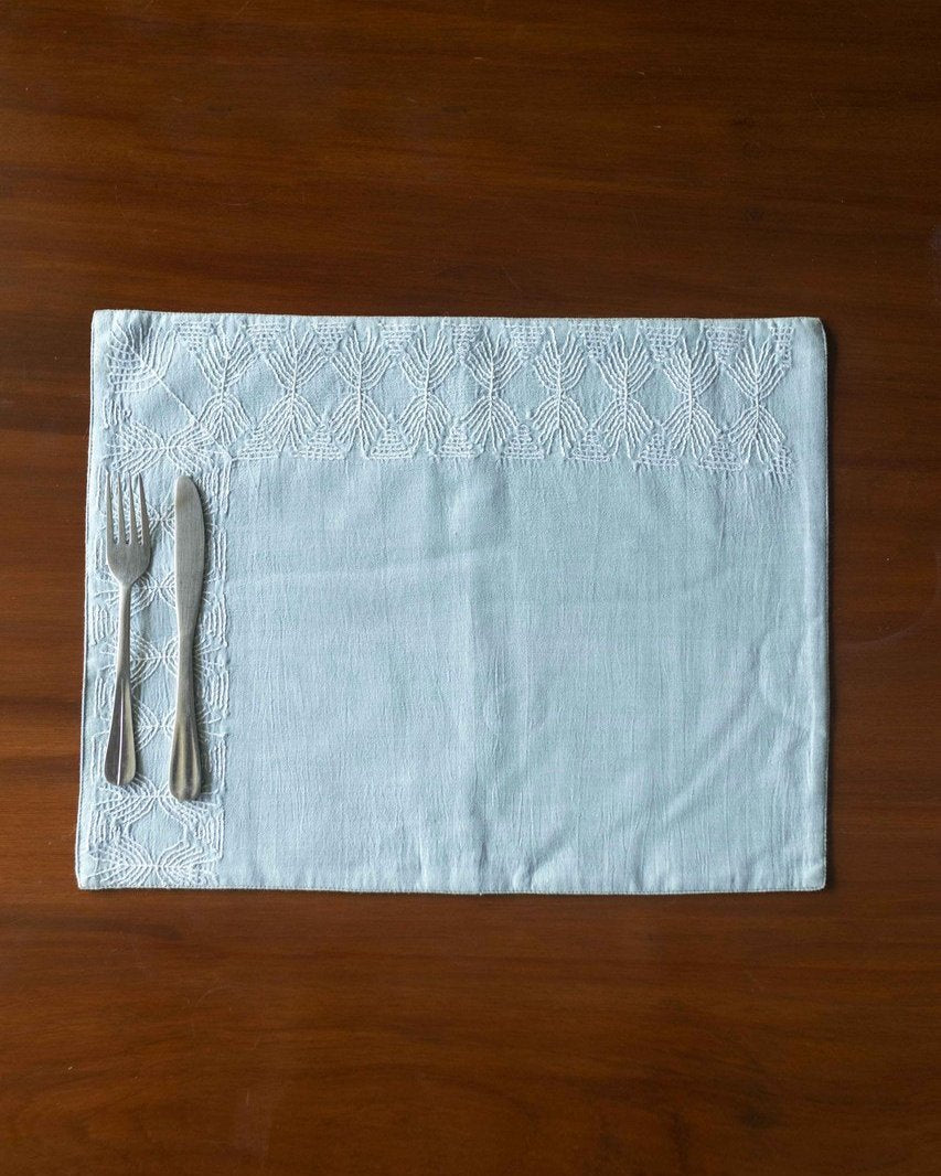 Amila Dining Table Runner And Mats Set of 6