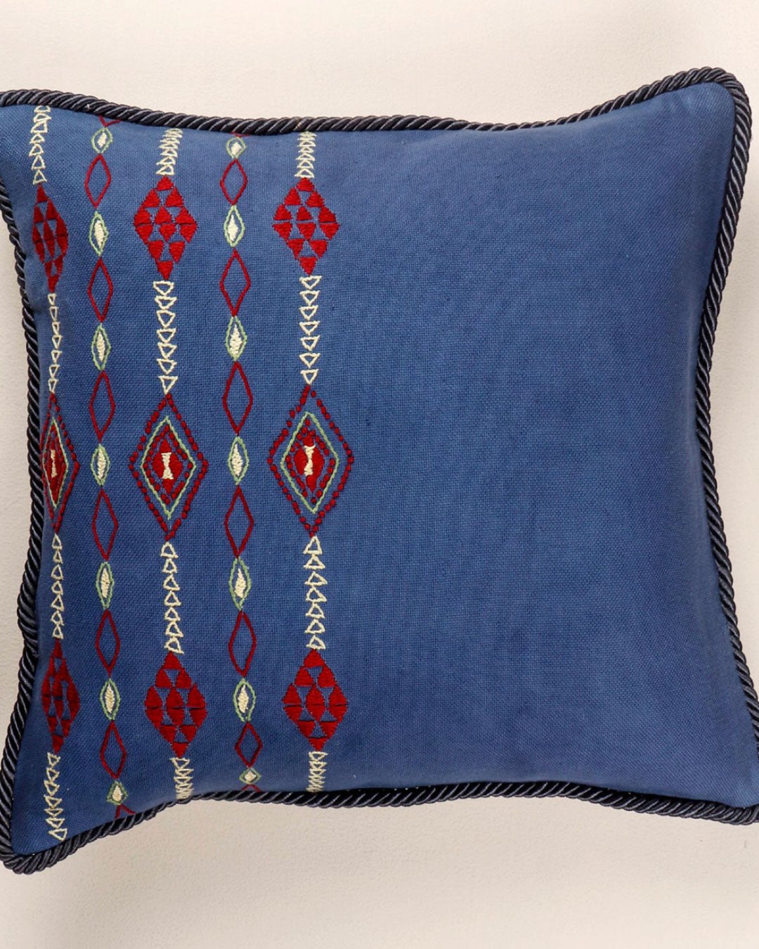 Hina Handwoven Cushion Cover 1