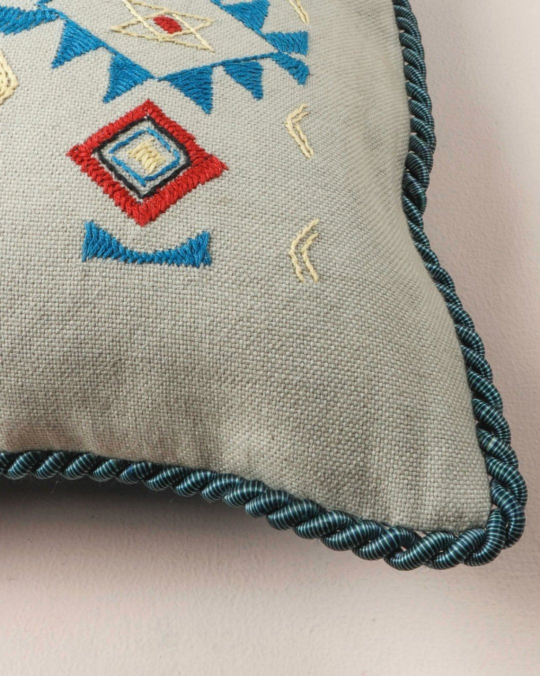 Ichika Handwoven Cushion Cover 4