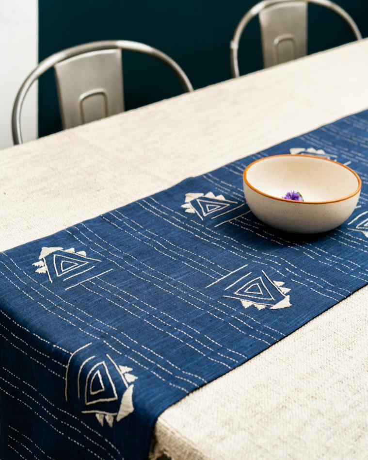 Udanpesha Dining Table Runner And Mats Set of 6