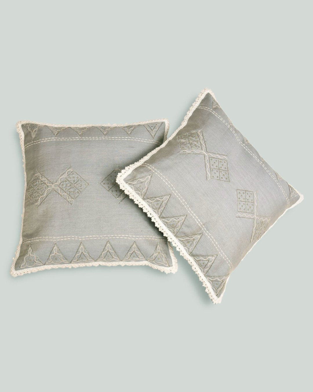 Solicitude Handwoven Cushion Cover 3